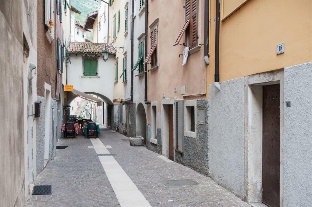 Апартаменти Residenza Picalof Torbole Sul Garda Екстер'єр фото