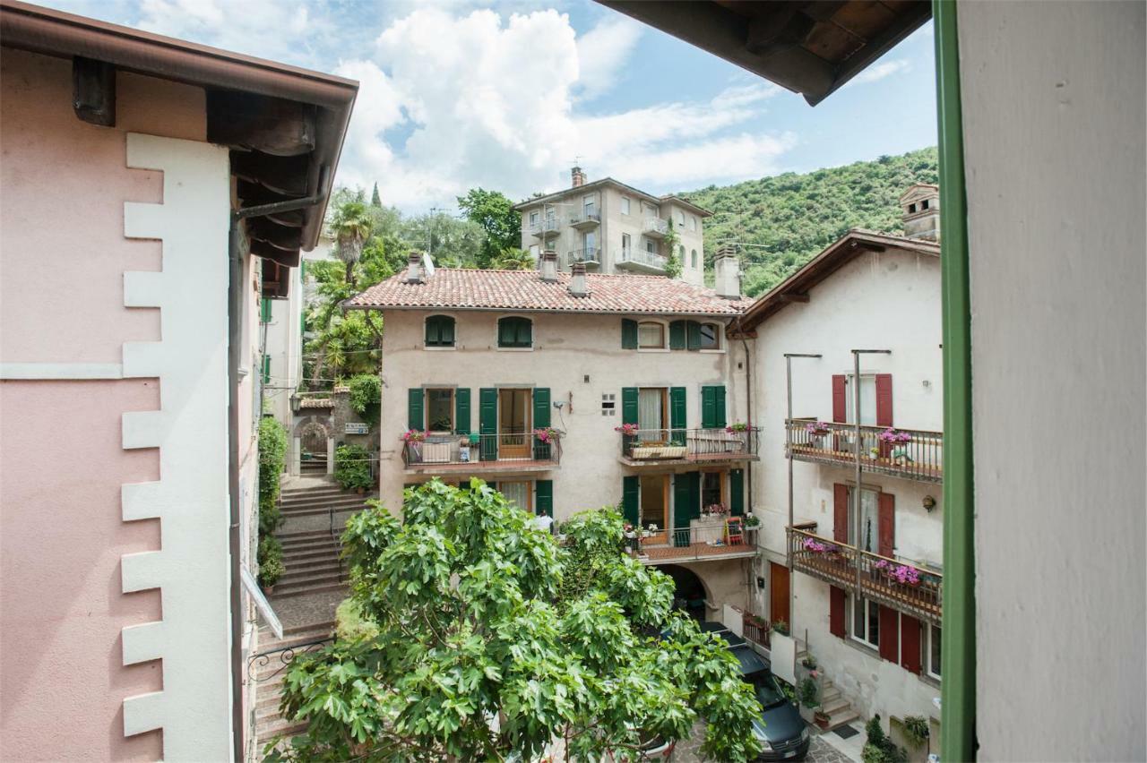Апартаменти Residenza Picalof Torbole Sul Garda Екстер'єр фото
